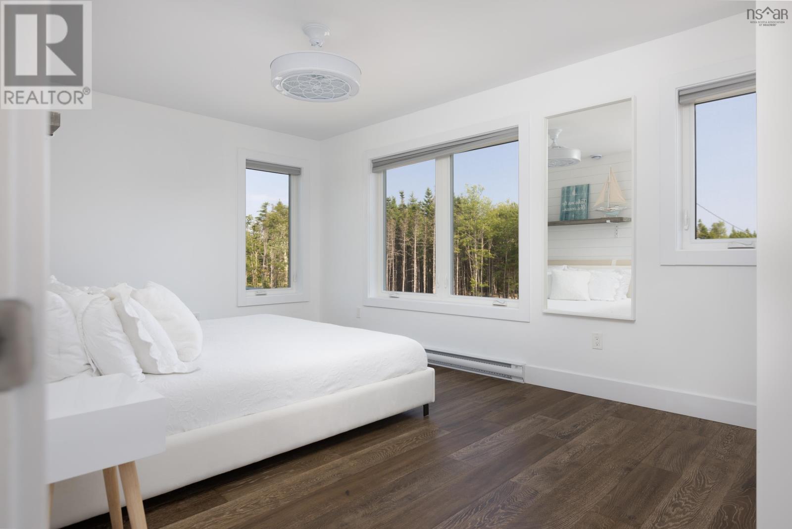 Property 18 of 50 of 326 Notting Hill Road