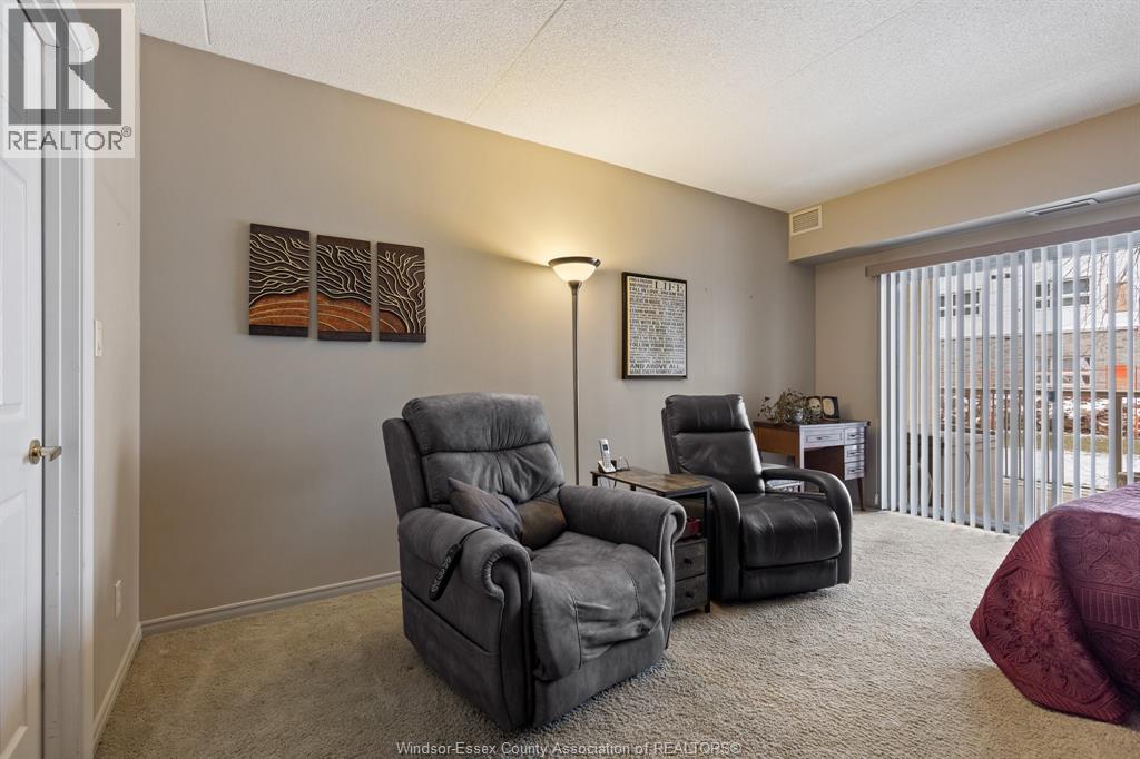 #108 8335 WYANDOTTE STREET EAST - 17