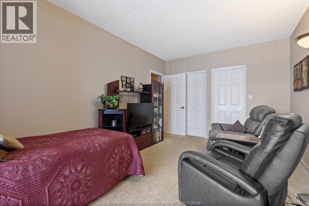 #108 8335 WYANDOTTE STREET EAST - 19