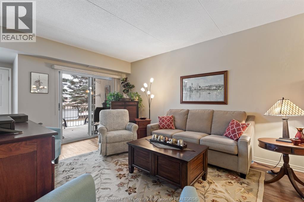 #108 8335 WYANDOTTE STREET EAST - 26