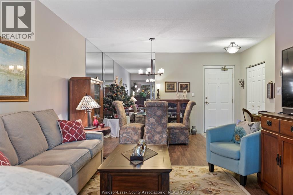 #108 8335 WYANDOTTE STREET EAST - 27