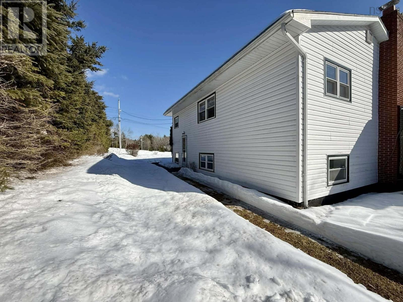 Property 6 of 35 of 9 Crystal Lake Drive