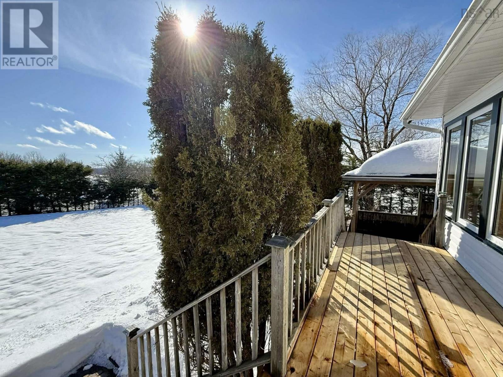 Property 8 of 35 of 9 Crystal Lake Drive