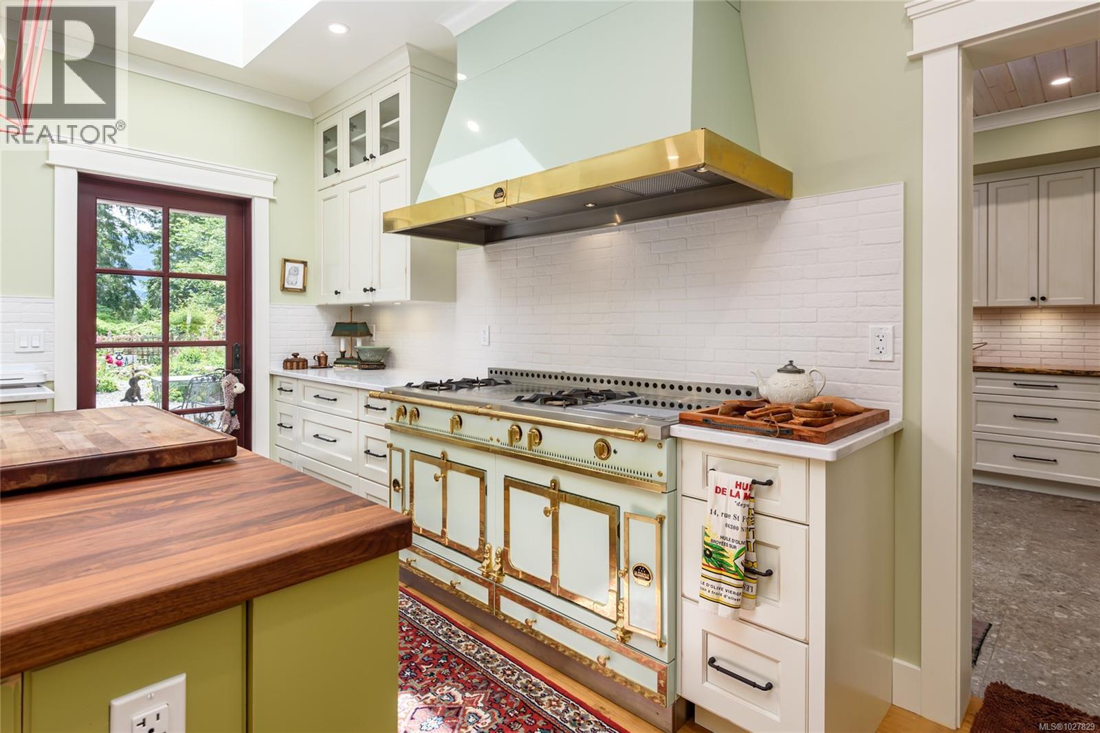 7679 VICTOR LANE - 11