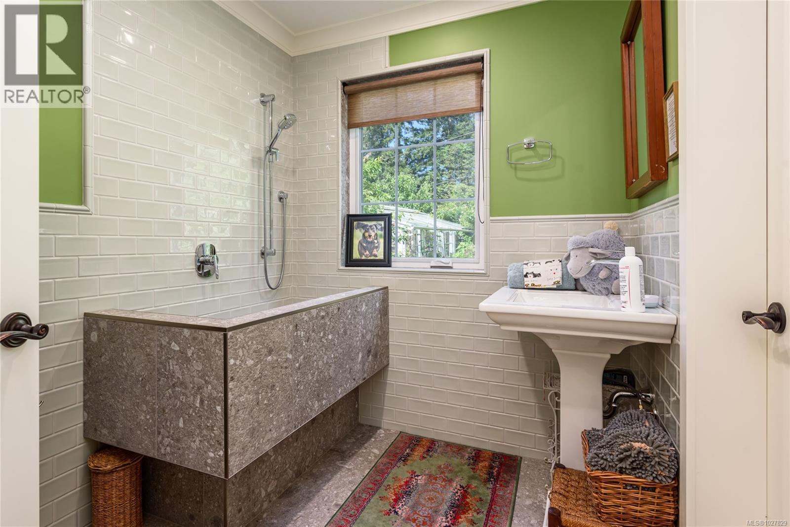 7679 VICTOR LANE - 16