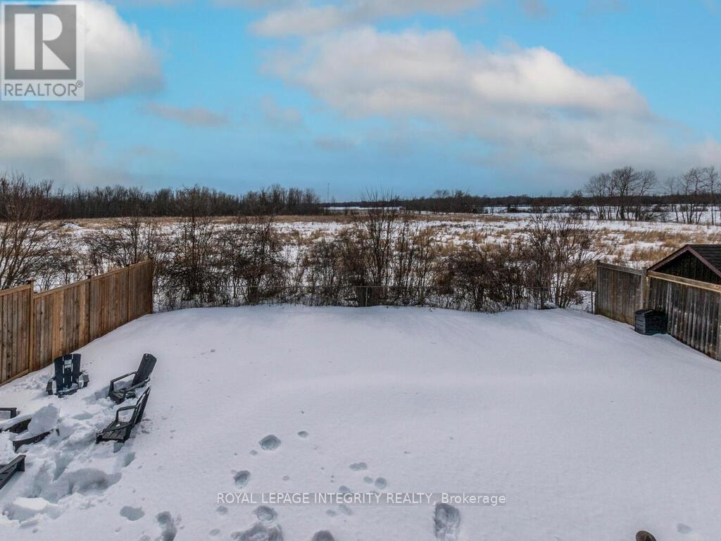 111 COMBA DRIVE — photo 31