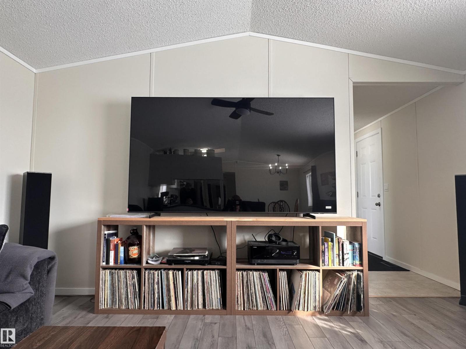 
          83 9501 104 Avenue
            <br/>
            <span>Westlock</span>
            , 
            <span>AB</span>
             <span>T7P1M7</span>
         - Photo 17