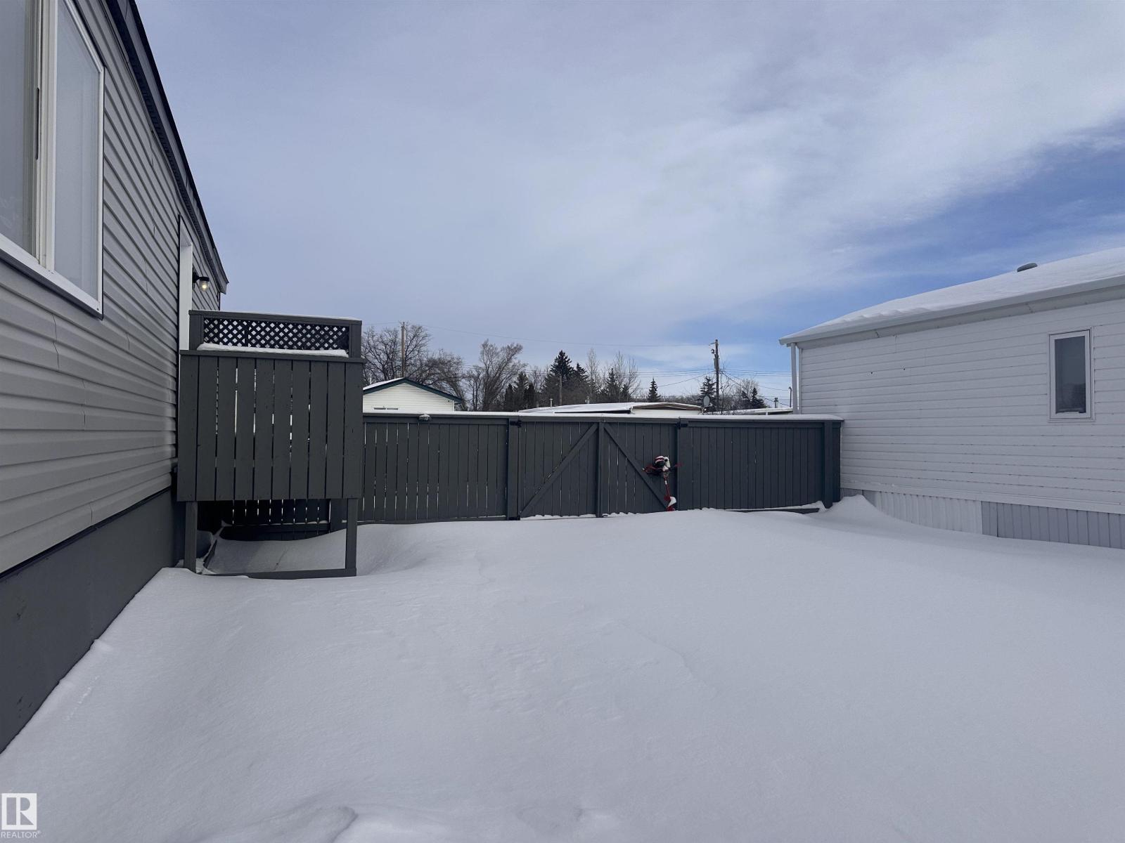 
          83 9501 104 Avenue
            <br/>
            <span>Westlock</span>
            , 
            <span>AB</span>
             <span>T7P1M7</span>
         - Photo 37