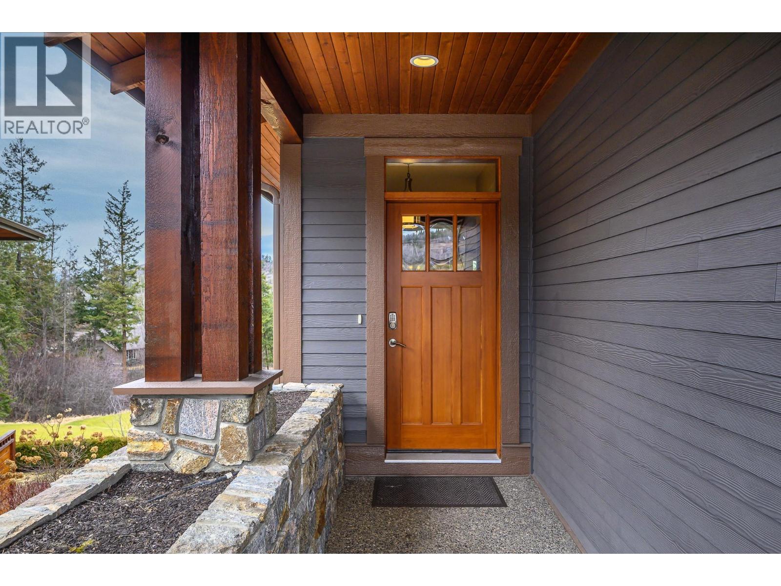 3C 101 Dormie Drive, Vernon