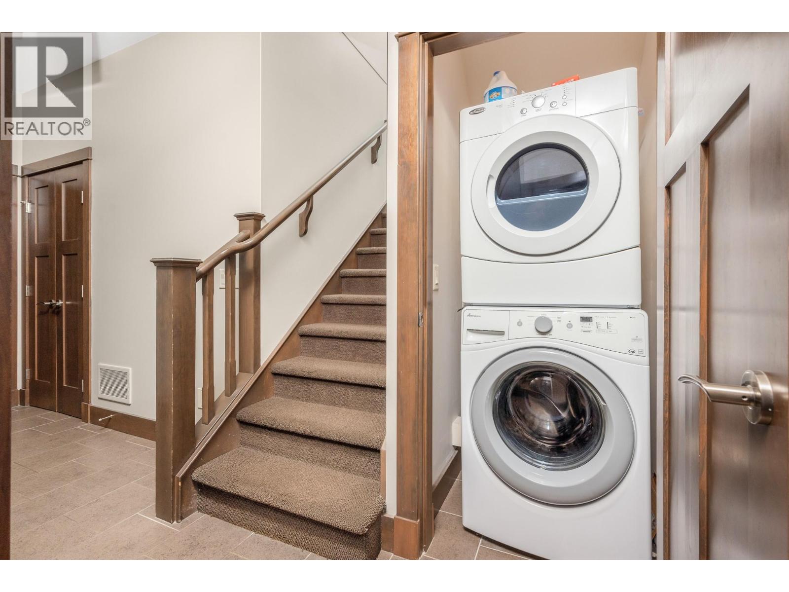 3C 101 Dormie Drive, Vernon