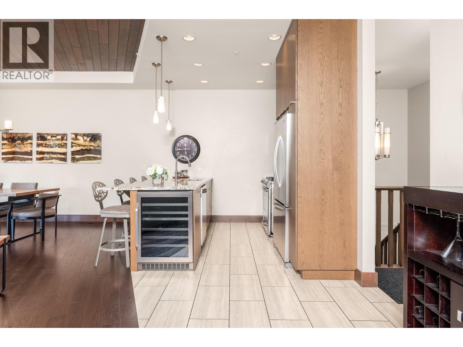 3C 101 Dormie Drive, Vernon