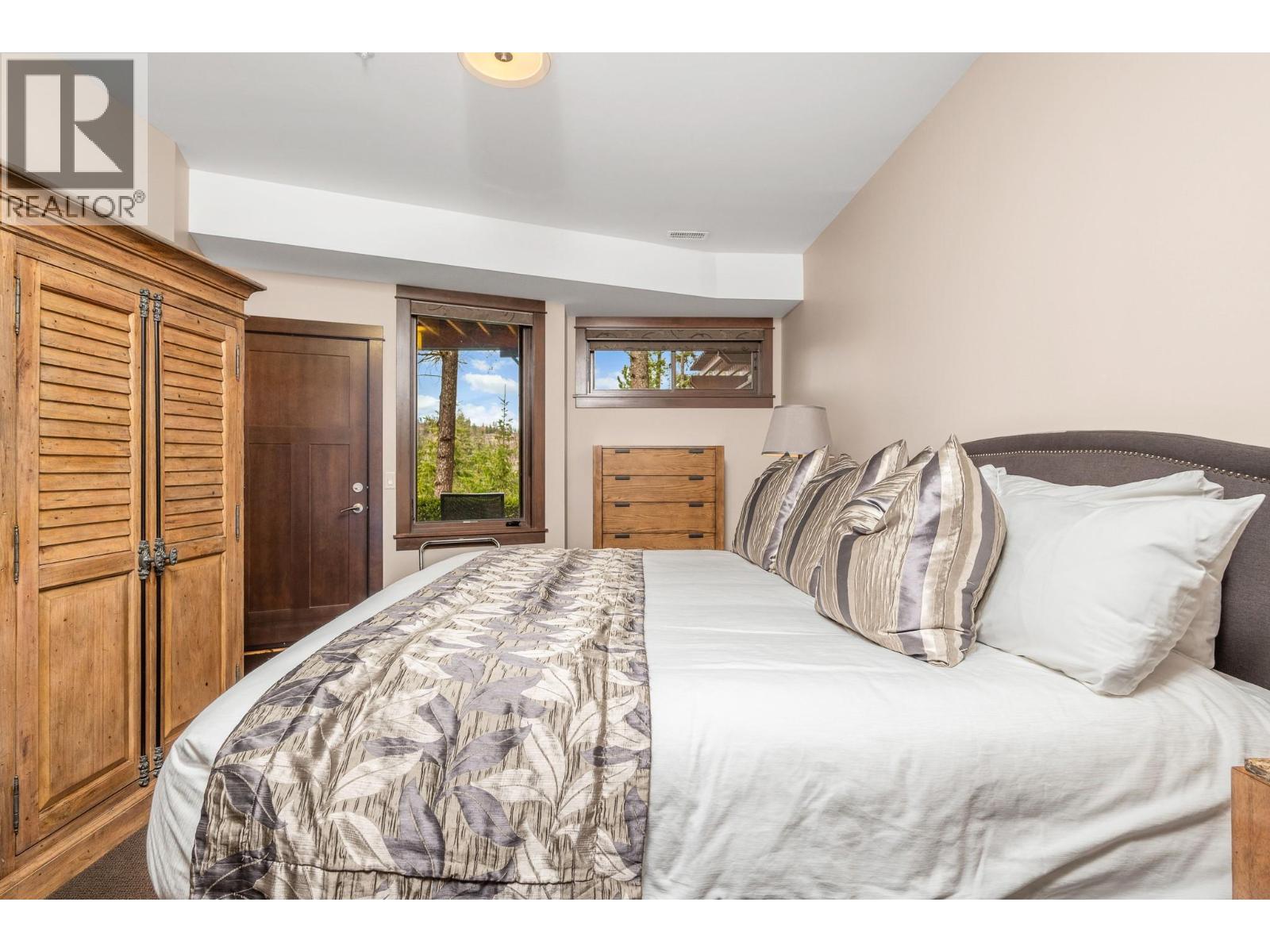 3C 101 Dormie Drive, Vernon