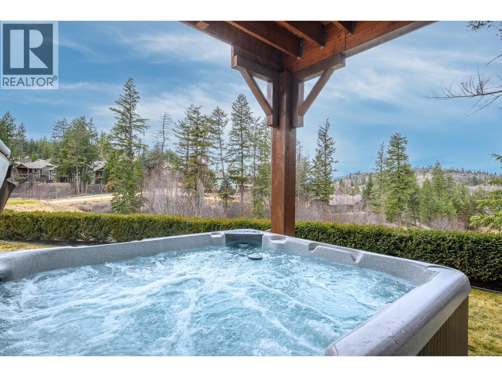 3C 101 Dormie Drive, Vernon