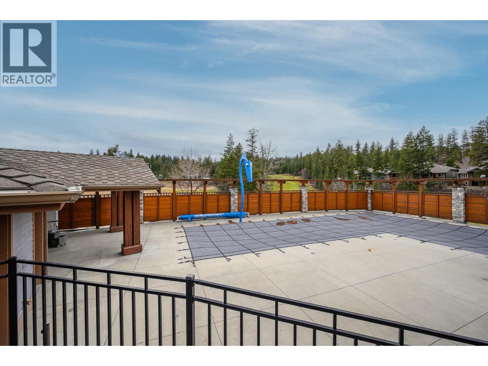 3C 101 Dormie Drive, Vernon