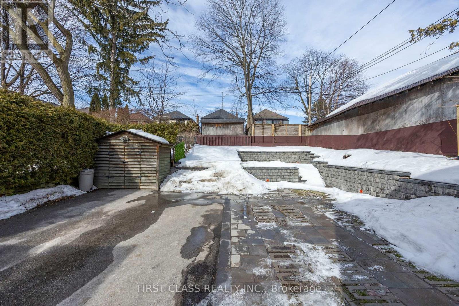66 WILLOWBANK BOULEVARD - 44
