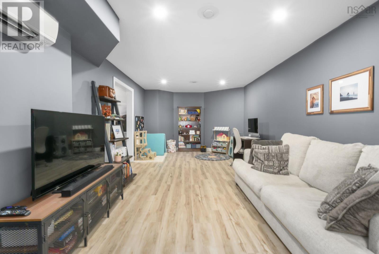 Property 30 of 51 of 12 Walter Havill Drive