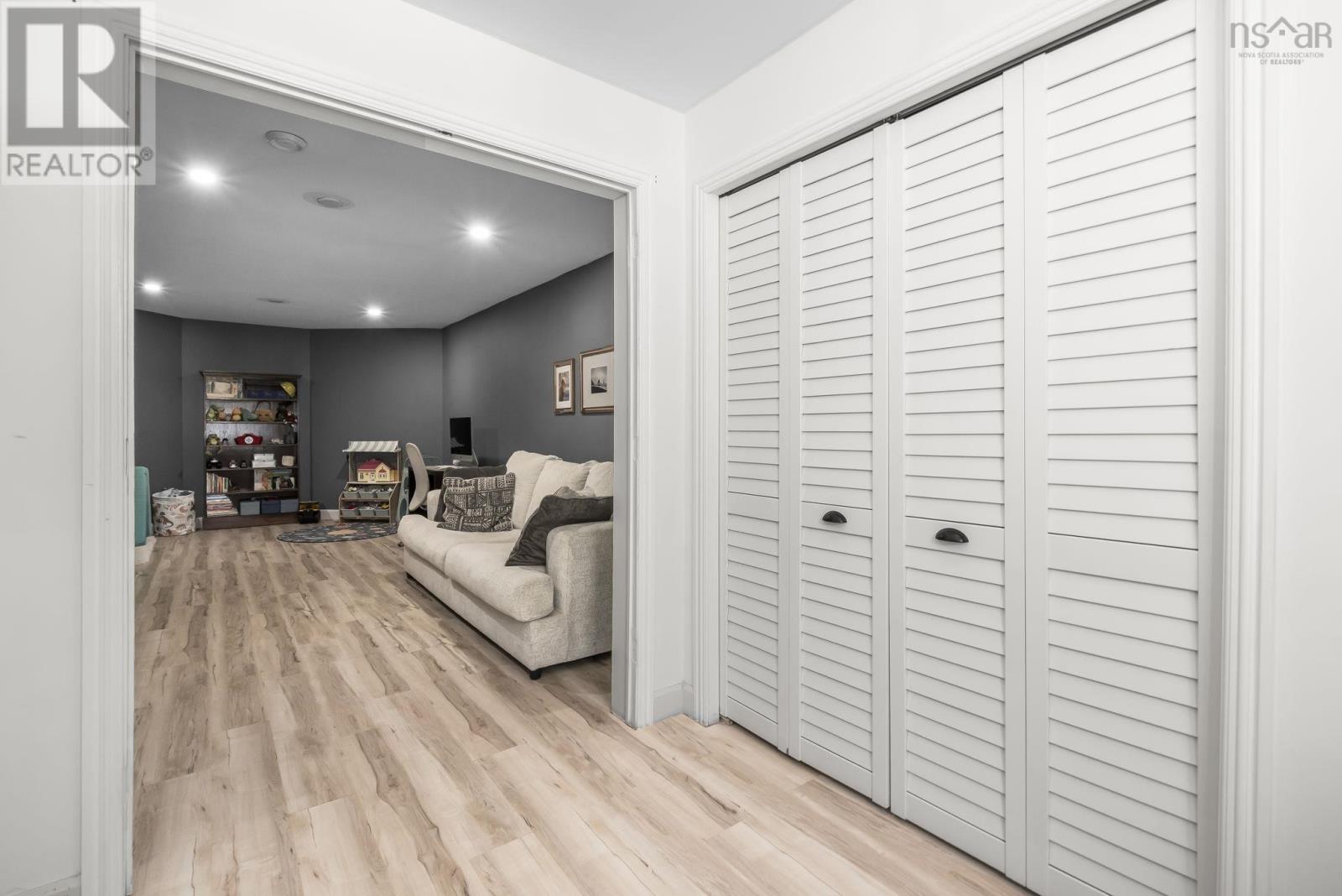 Property 33 of 51 of 12 Walter Havill Drive