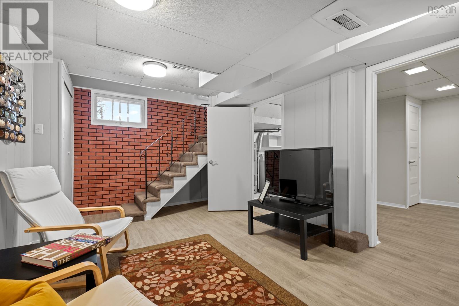 Property 37 of 49 of 34 Langley Avenue