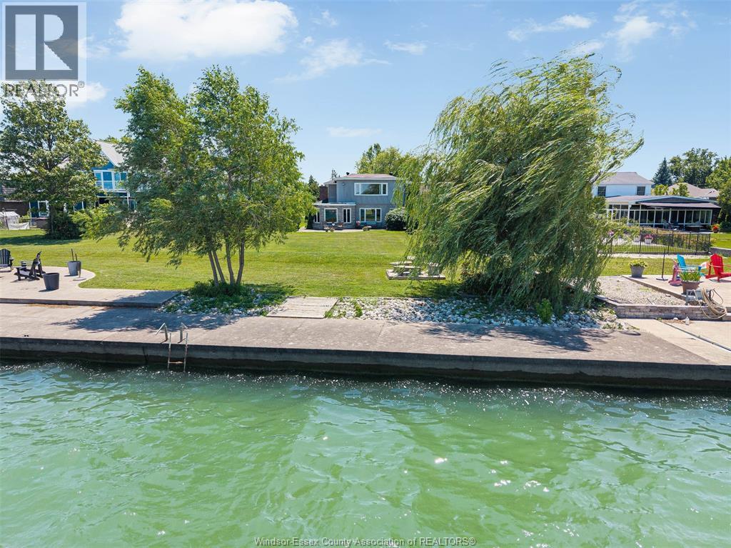 11830 RIVERSIDE DRIVE East - 1