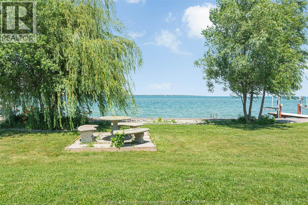 11830 RIVERSIDE DRIVE East - 12
