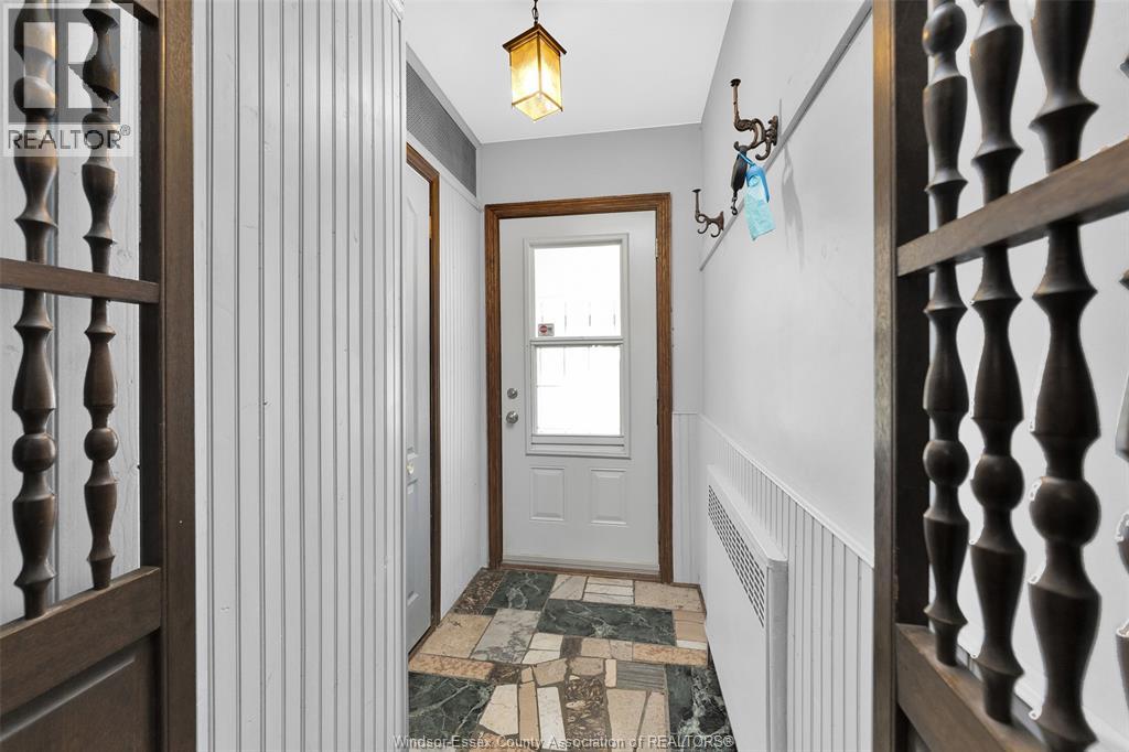 11830 RIVERSIDE DRIVE East - 16
