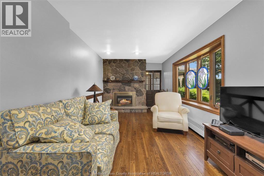 11830 RIVERSIDE DRIVE East - 18