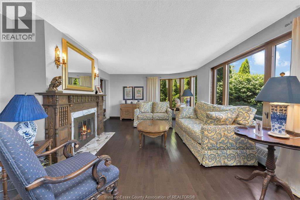 11830 RIVERSIDE DRIVE East - 24