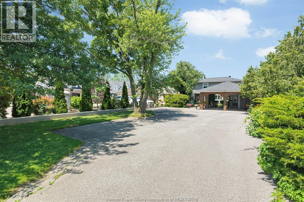 11830 RIVERSIDE DRIVE East - 3