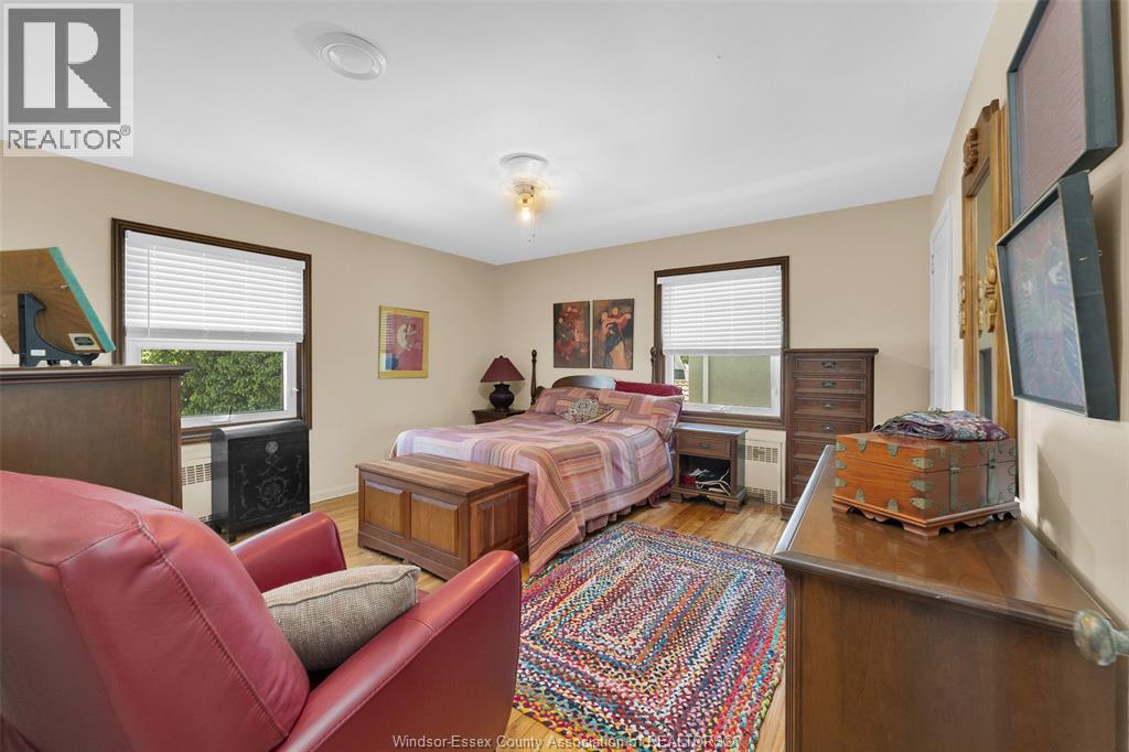 11830 RIVERSIDE DRIVE East - 38
