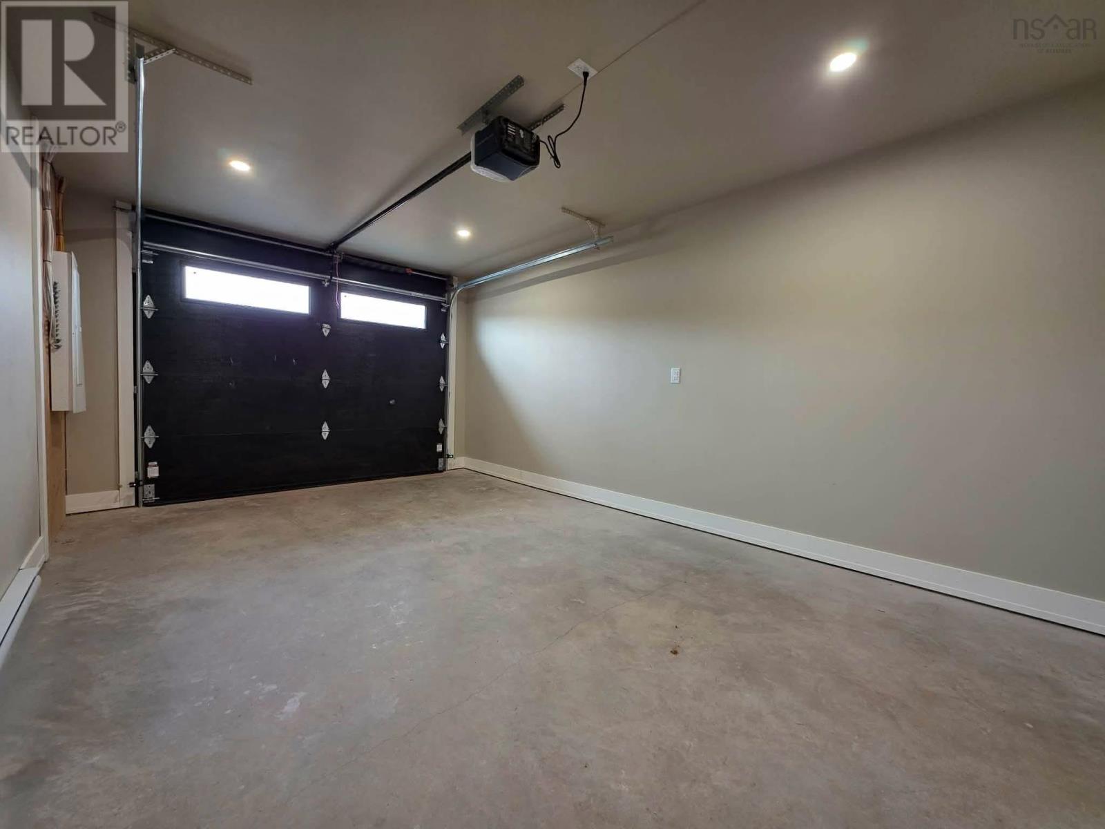 Property 37 of 37 of 46 Summer Hill Place