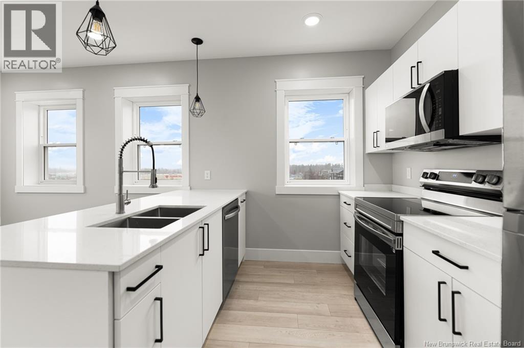 1032 CLEVELAND AVENUE - 3