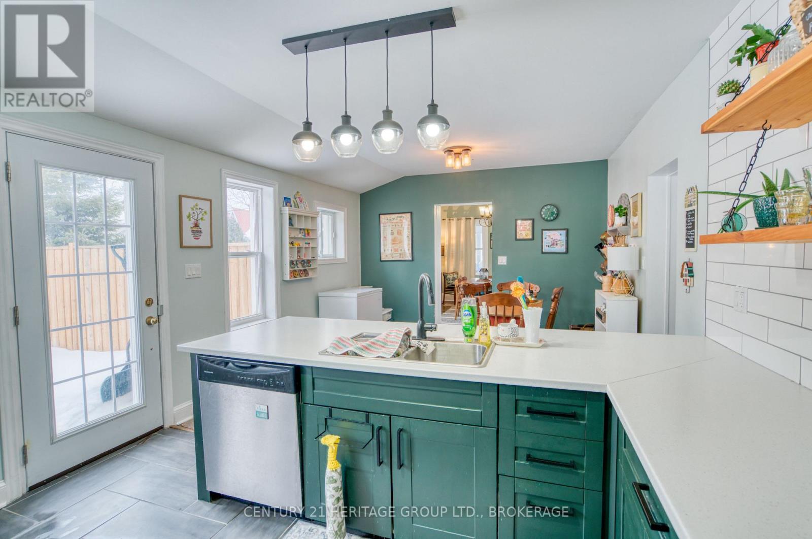 75 ROBERT STREET, Greater Napanee (Greater Napanee), Ontario, K7R2M2 — Photo 23