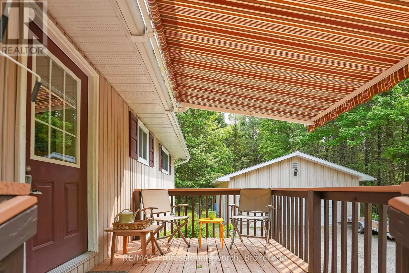 3072 GELERT ROAD - 6