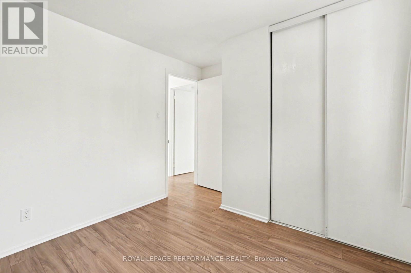 8 - 51 SUMAC STREET — photo 22