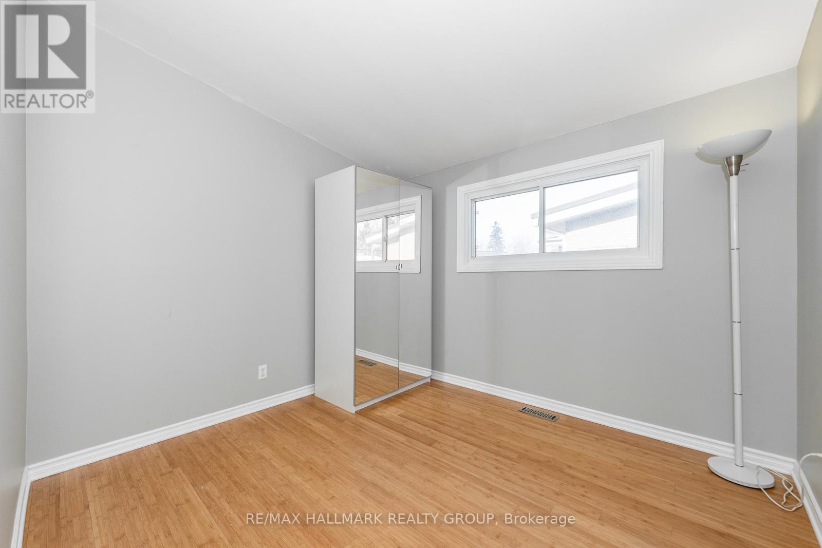 2223 HALIFAX DRIVE - 18