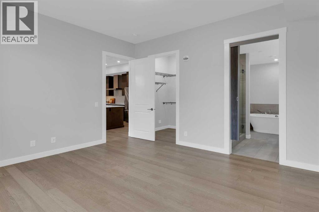 
          235 Lebel Crescent Northwest
            <br/>
            <span>Calgary</span>
            , 
            <span>AB</span>
             <span>T3B6L5</span>
         - Photo 15