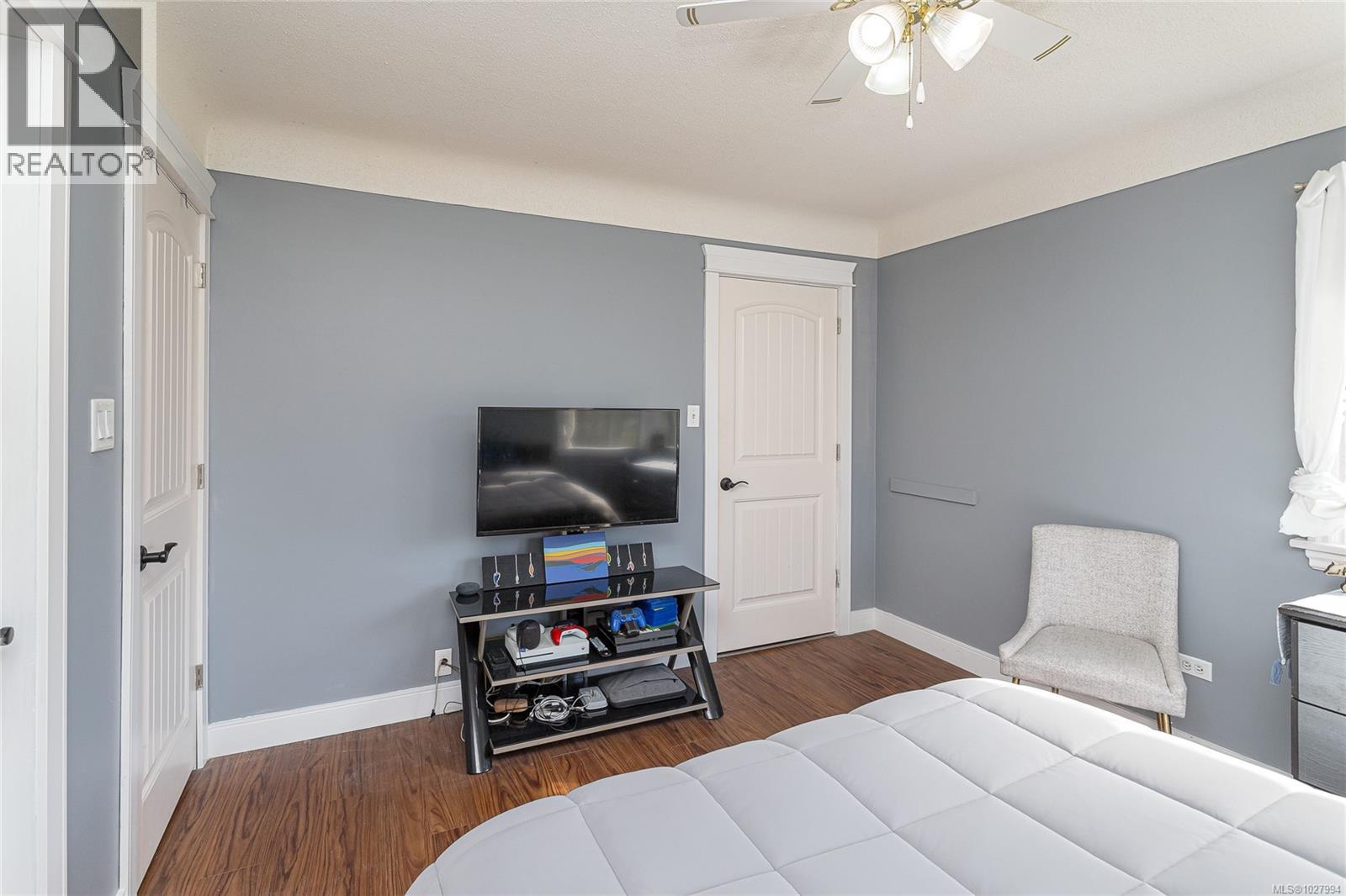 3172 Wascana St - 20