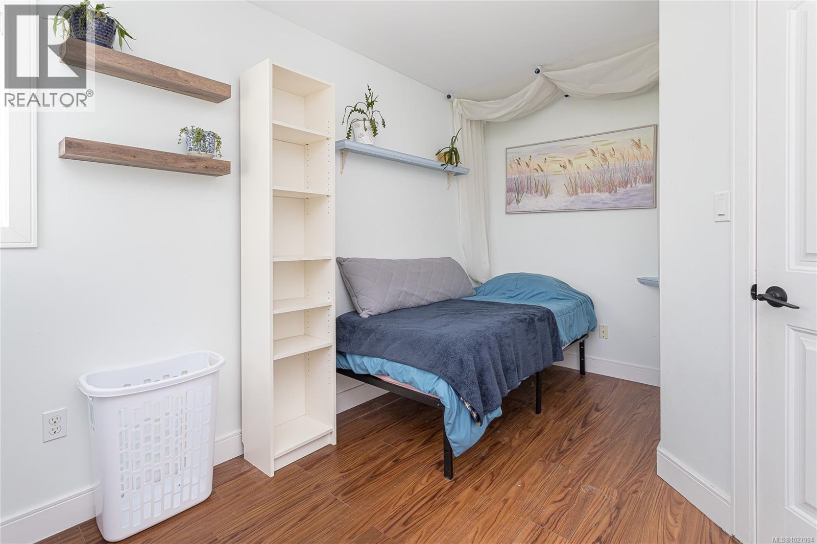  3172 Wascana Street, Saanich