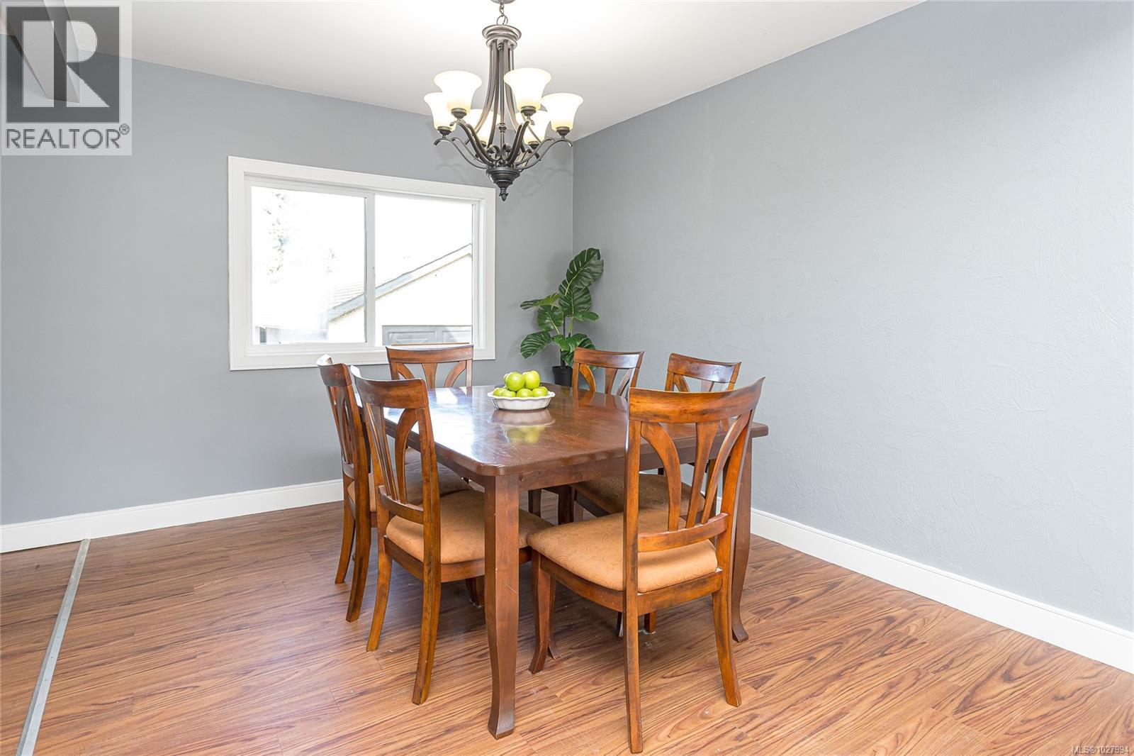  3172 Wascana Street, Saanich