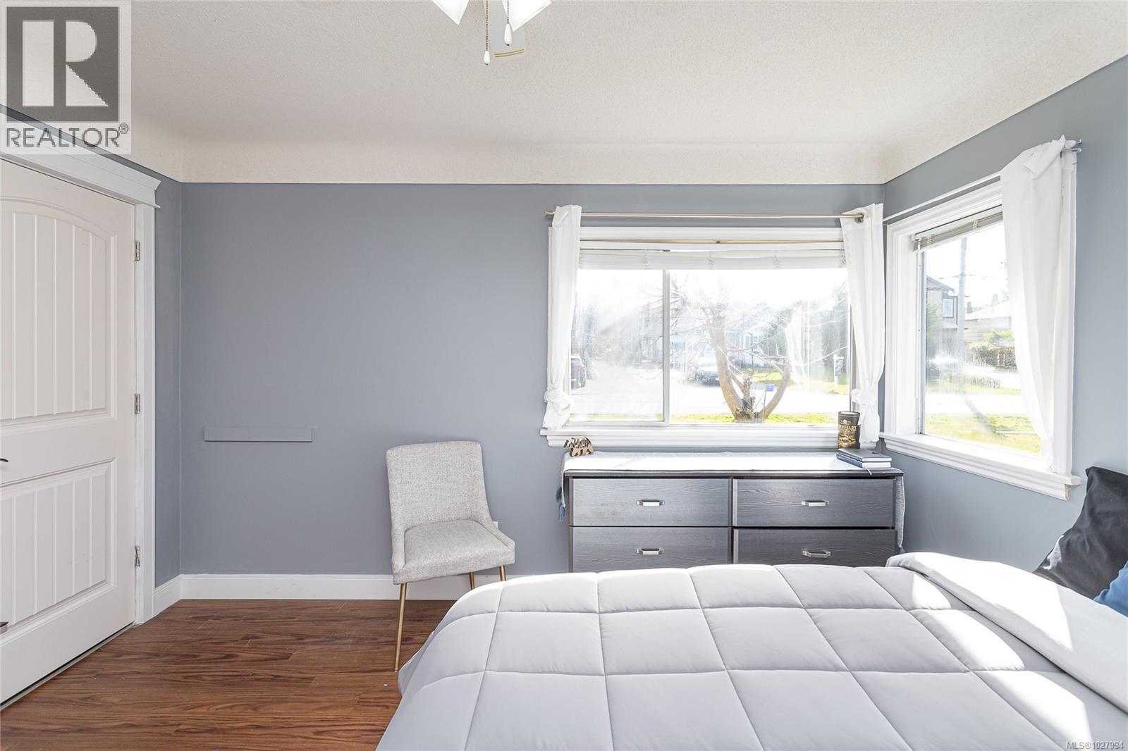  3172 Wascana Street, Saanich