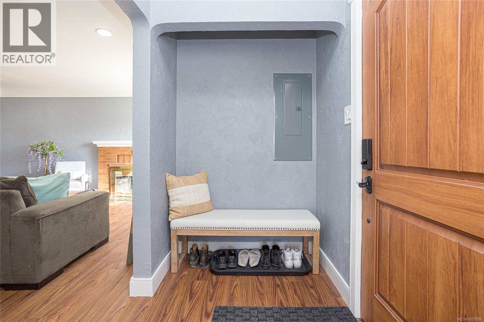 3172 Wascana St - 3