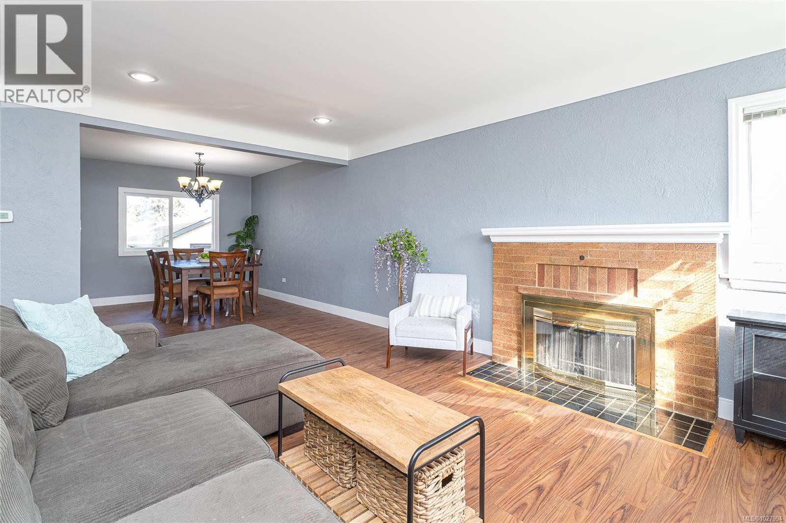  3172 Wascana Street, Saanich