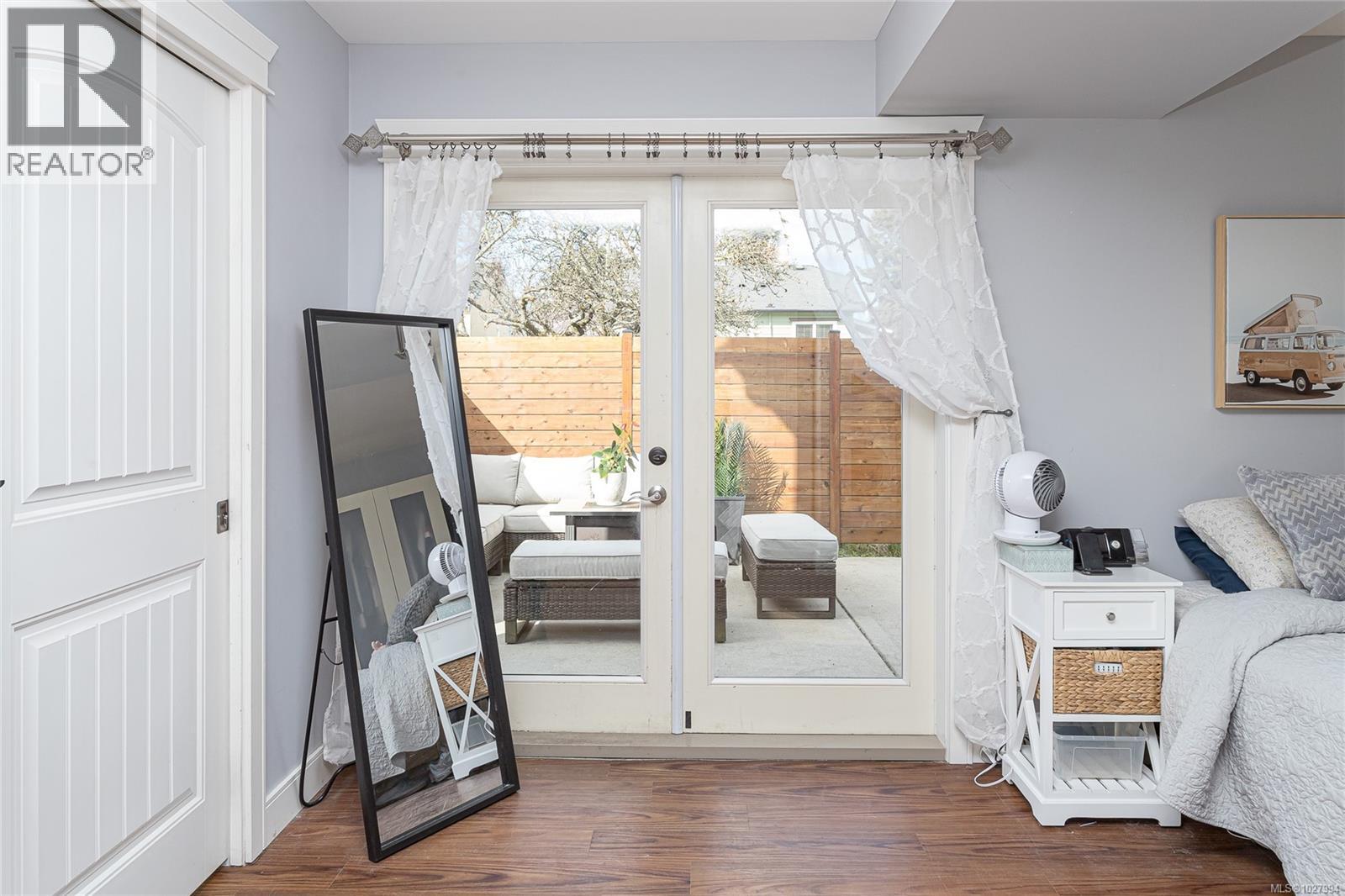 3172 Wascana St - 28