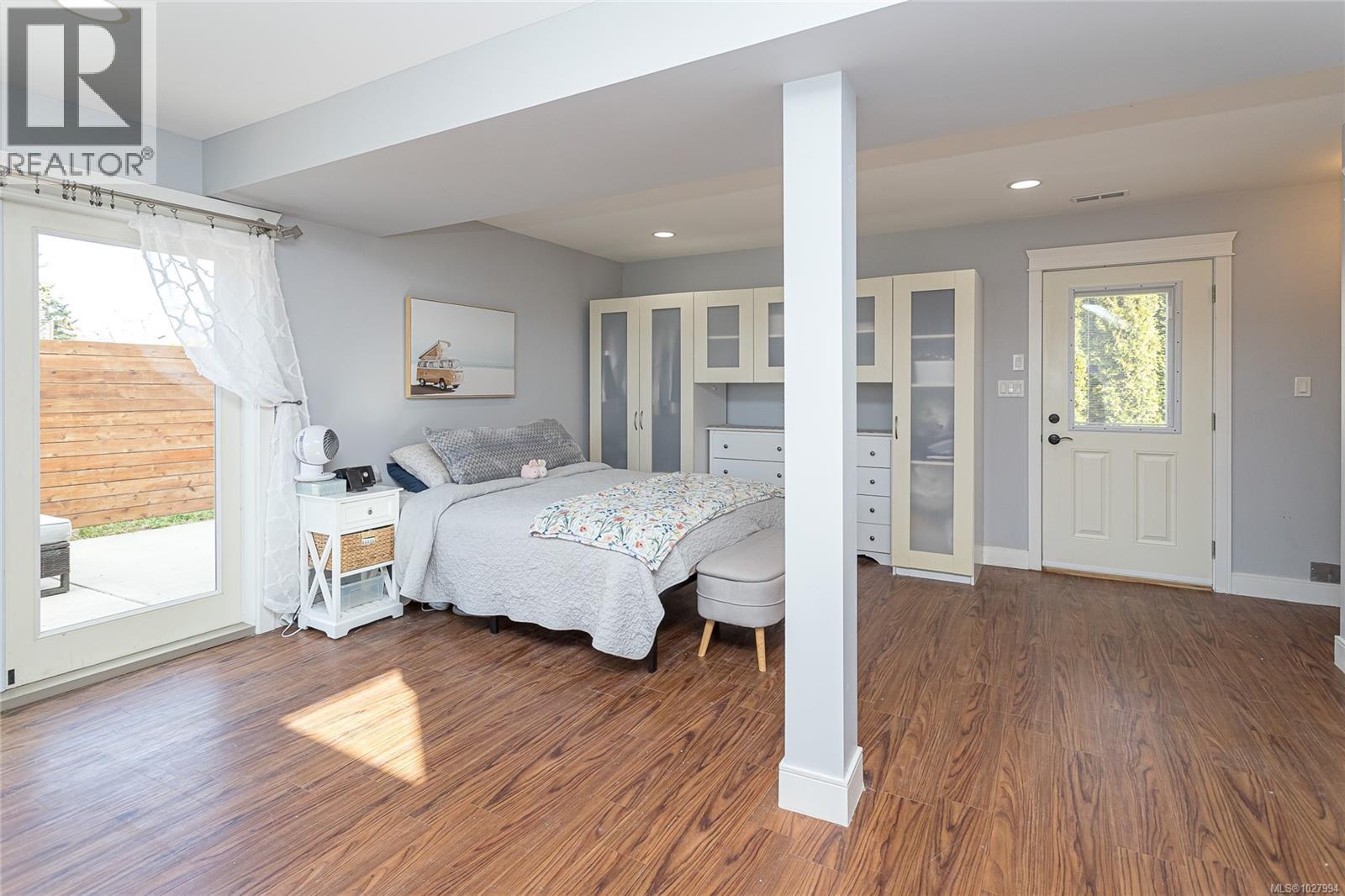  3172 Wascana Street, Saanich