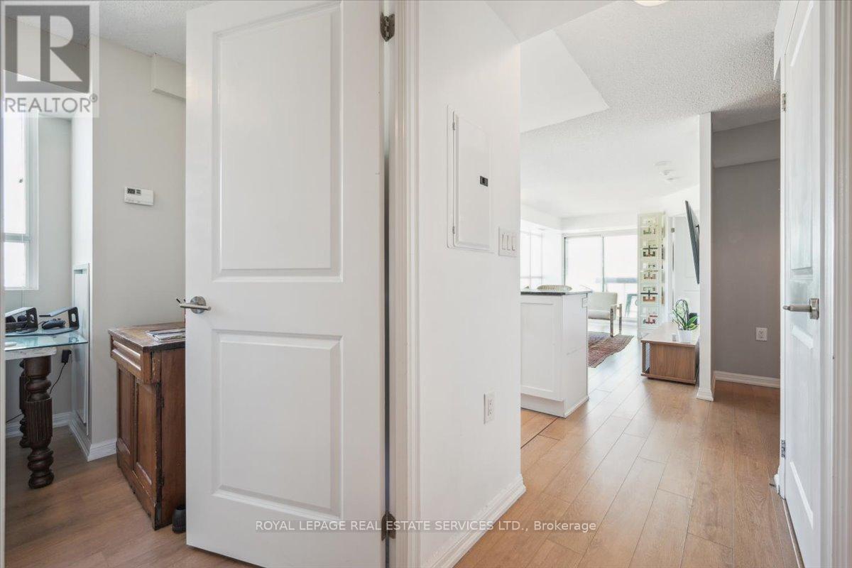 #1502 125 WESTERN BATTERY ROAD - 10