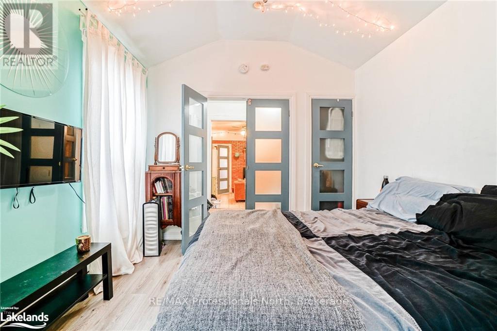 214 GERRARD STREET E - 30