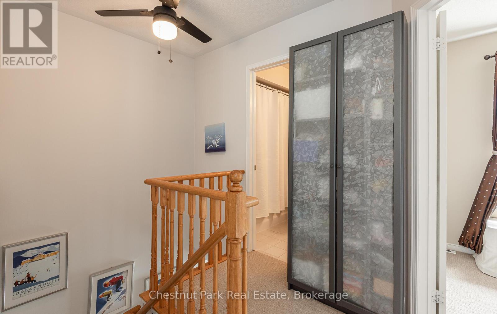 4 Pc bathroom on second level