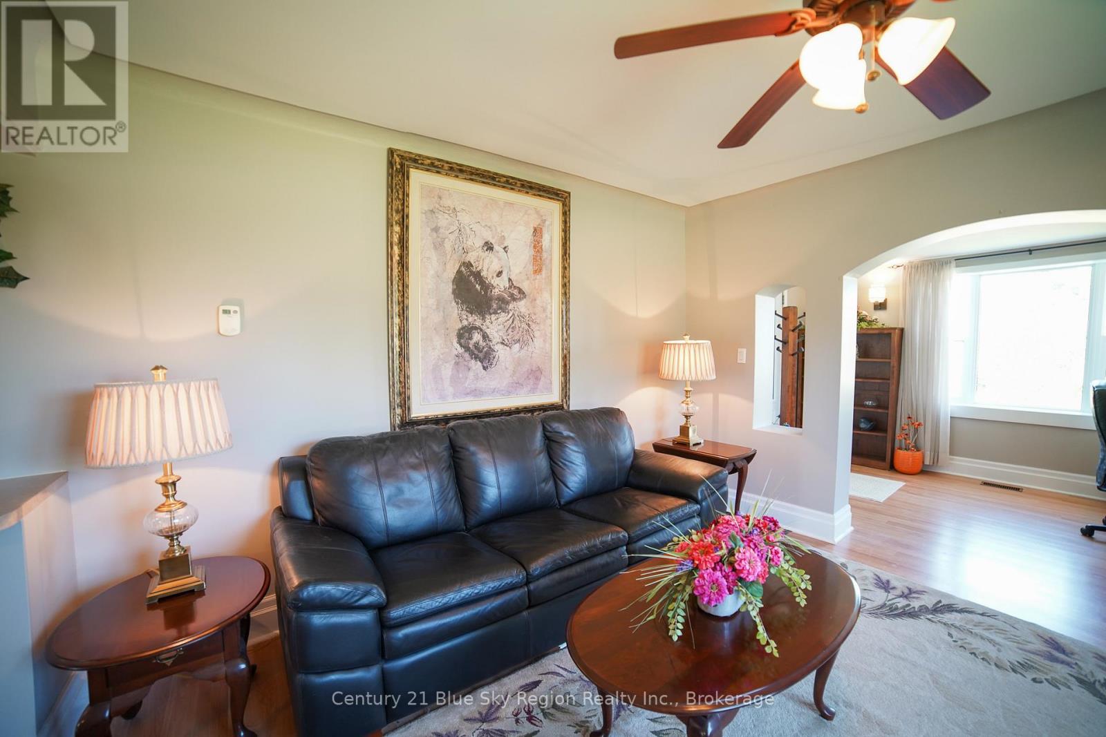 802 PIQUETTE ROAD - 11