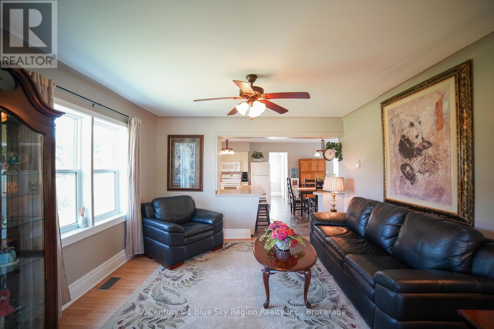 802 PIQUETTE ROAD - 12