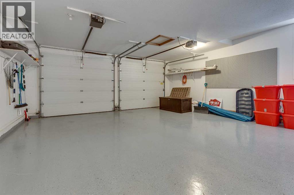 384 Marina Bay Place, Sylvan Lake